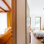 Resort Gwarek Osrodek Nad Morzem Z Wyzywieniem