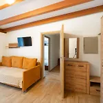 Resort Gwarek Osrodek Nad Morzem Z Wyzywieniem *