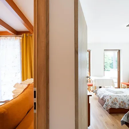 Resort Gwarek Osrodek Nad Morzem Z Wyzywieniem