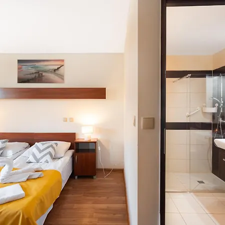 Resort Gwarek Osrodek Nad Morzem Z Wyzywieniem