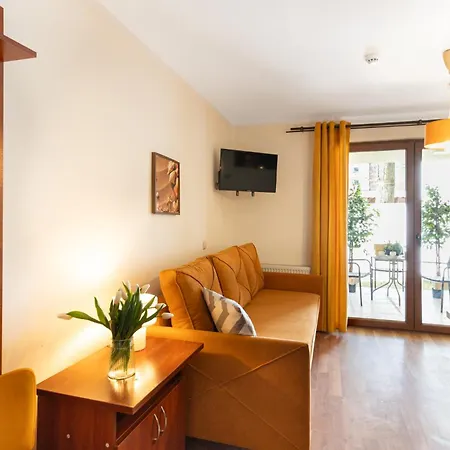 Gwarek Osrodek Nad Morzem Z Wyzywieniem Resort